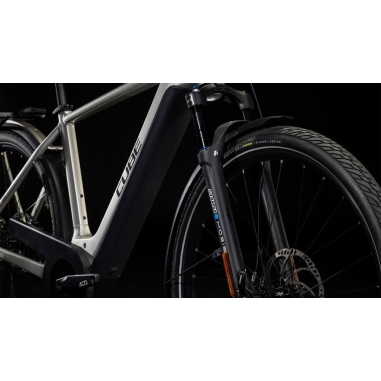 CUBE KATHMANDU HYBRID 45km/h 750