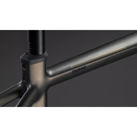 Vélo électrique CUBE Touring Hybrid Comfort SLX 800 - Charcoal'n'chrome